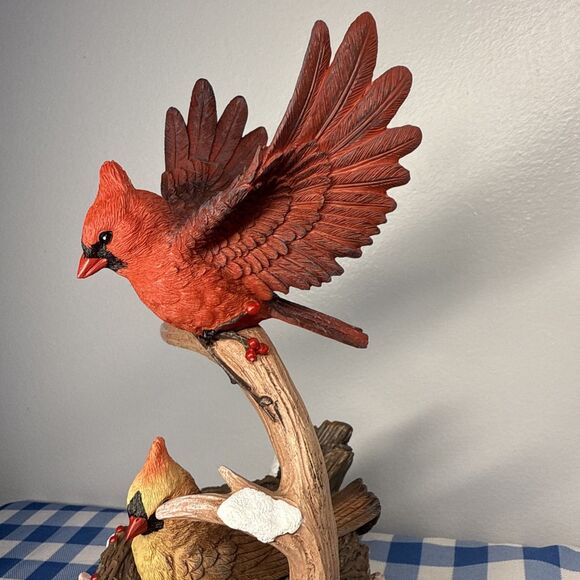 Bradford Exchange Cozy Cardinal’s Nature's Masterpieces Songbird Sculpture 2021 - Picture 11 of 12